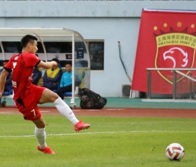 云开体育-武磊5球1助登顶射手榜 本赛季已为海港抢下10分