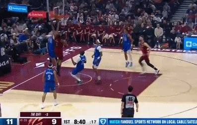 拿到首分！哈登一条龙突破上篮&amp;弗拉格补防打手 可惜加罚没进！