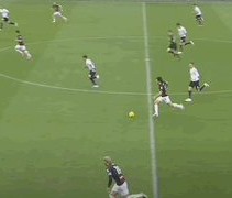 云开体育官网-【意甲】定位球连续丢球，AC米兰客场0比2不敌保级队